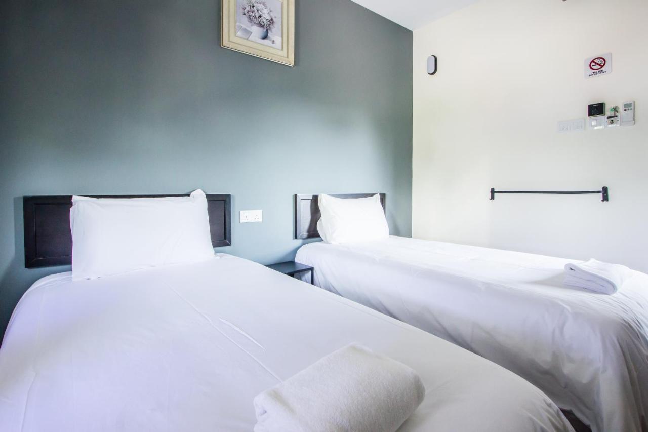 Explore 5Br Gardenhouse Retreats Баттерворт Екстер'єр фото